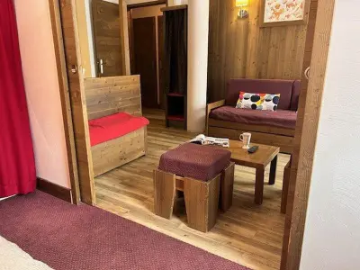 Appartement à Risoul, Appartement 2P cabine, 4 couchages, piscine, sauna, proche pistes – Risoul 1850 - L980078