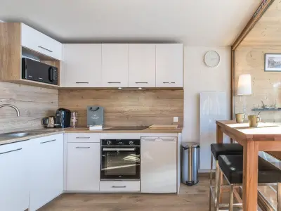 Appartement à Val Thorens, Appartement rénové pour 6 près des pistes, animaux acceptés - L980092