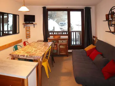 Maison à Les Orres, Appartement T2 cosy, accès pistes, centre station, 6 couchages, balcon, animaux admis - L980364