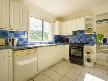 Spacieuse Villa à Crac'h : 4 Ch. pour 8 Pers., Beau Jardin, Proche Plages et WiFi - Photo 8