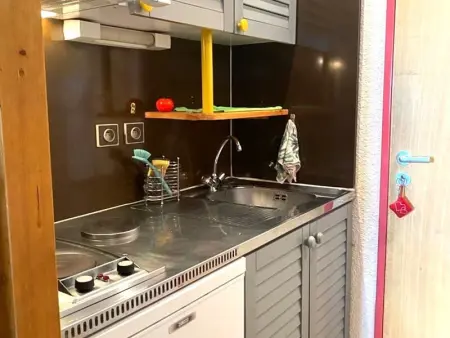 Studio 4 pers. avec balcon à Piau-Engaly, 3ème étage, ascenseur, casier à ski - Photo 5