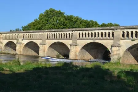 LA BOUSCADE GUESTHOUSE, Maison 8 personnes à Puisserguier - Photo 31