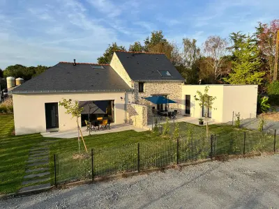 Gîte in Nort sur Erdre,Gîte familial rénové près du Canal de Nantes avec jardin, terrasse, wifi et chambres mansardées FR-1-306-1263 N°981178