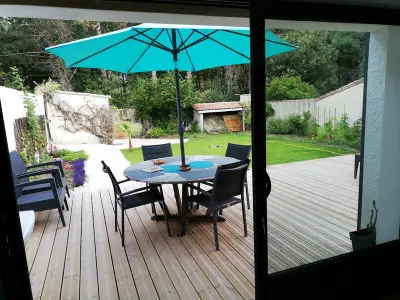 Maison à Saint Jean de Monts, Maison calme proche plage avec Wi-Fi et parking à Saint-Jean-de-Monts - L981179
