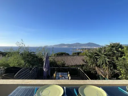 Maison de vacances 4 pièces avec vue mer, climatisation et parking à Porticcio - Photo 21