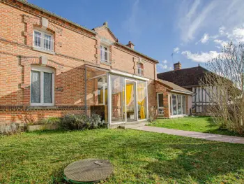 Agriturismo a Montiéramey,Charmant Gîte Familial avec Jardin et Confort Moderne, Proche des Lacs et de Troyes FR-1-543-311 N°981278