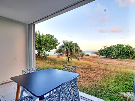 Studio de luxe avec piscine, clim, Wi-Fi - Proche plage - Photo 4