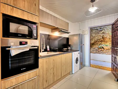 Studio de luxe avec piscine, clim, Wi-Fi - Proche plage - Photo 8