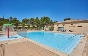 Chalet à Carnoux en Provence,Résidence Shangri-La 71247 N°572525