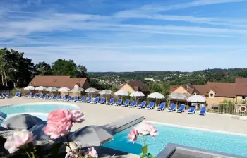 Maison à Sarlat la Canéda,Résidence-Club Les Côteaux de Sarlat 119330 N°575319