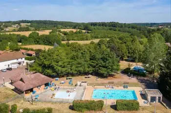 Côte-D'or, Chalet en Saulieu, Camping de Saulieu - Mini-chalet Isabelle sans sanitaires 386878 N°604004