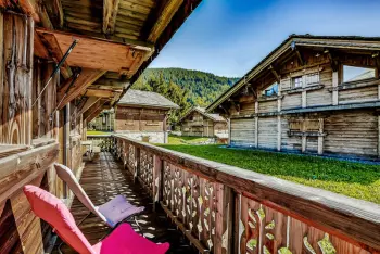 Chalet a Les Carroz d'Arâches,Chalet 5 chambres - 12 pers avec sauna. CRM568 464424 N°659622