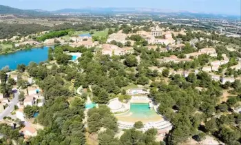 Maison à Mallemort,Maison pour 8 Personnes avec jardin privatif et terrasse 483163 N°789606