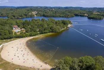 Chalet à Saint Pardoux,Camping du Lac de Saint-Pardoux - Chalet Damien TV 34m² 239072 N°582255