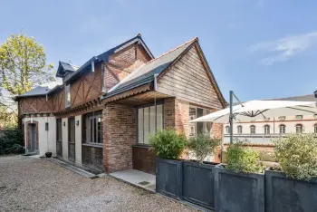 Maison à Rennes,Maison Sévigné - Le calme du Thabor et la proximité du centre ville 864723 N°817096