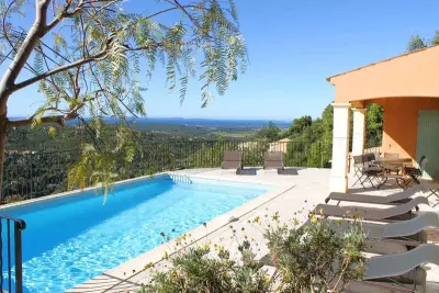 Villa à La Londe les Maures, VILLA CAMELIA Villa pour 8 personnes avec piscine et vue mer au domaine de Valcros à La Londe les Maures 879892 N°981769