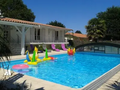 Villa à Biscarrosse,  105 Mathiou - Belle villa de bon standing avec piscine - L982104