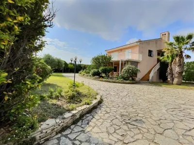 Haus in Béziers,Splendide maison pour 10 personnes avec piscine privee et grands espaces ref 350914 965937 N°983779