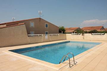 Location Villa in Valras Plage,LES FLORENTINES 1 - Pavillon avec piscine a 400m de la plage ref 352167 965940 N°983780