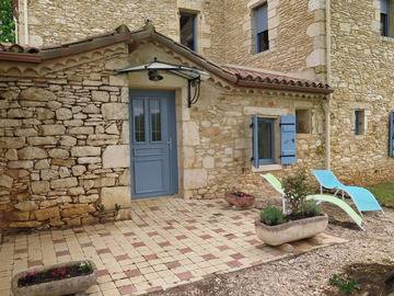 Location Villa à Blanquefort sur Briolance, Gîte La Ferme proche de la Dordogne 980123 N°984074
