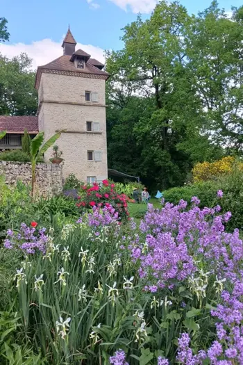 Villa en Castella, Maison insolite et de caractère à Castella 980137 N°984086