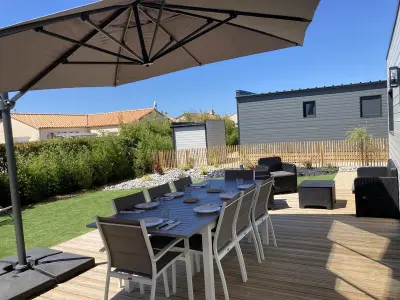 Chalet à Bretignolles sur Mer, Chalet neuf pour 6 dans une residence avec piscine - N°984100