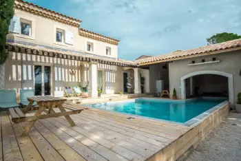 Haus in L'Isle sur la Sorgue,Villa tout confort avec piscine privée  983162 N°984167