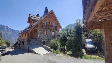 Location Chalet à Puy Saint Vincent 1400,Chalet Superbe Maison de Village entièrement rénovée - N°985947
