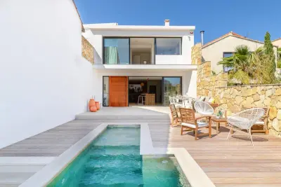 Villa in Marseille 07, Villa Bompard - Piscine Parking 3 chambres - L986095