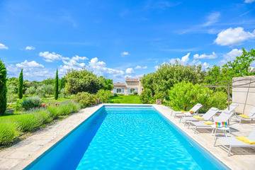 Location Maison à Eygalières,Mas des Chênes Verts – 5 ch avec piscine et clim 1043689 N°986097
