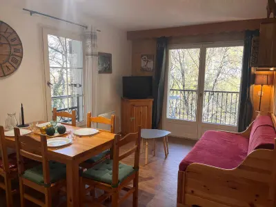 Appartement à Saint Gervais les Bains, Appartement cosy 2 pièces cabine, balcon, piscine, pied des télécabines, proche centre de Saint-Gervais - L987460