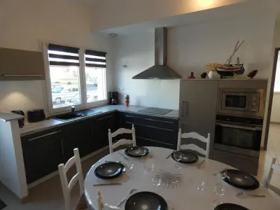 Appartement à Notre Dame de Monts, Appartement moderne 68m² à Notre-Dame-de-Monts, 6 pers, accès PMR, terrasse, proche forêt et plages - L987539