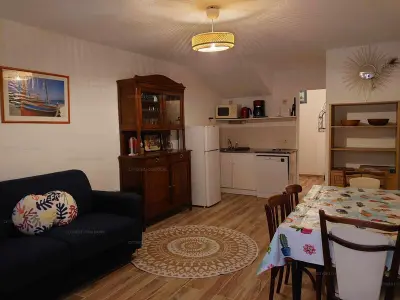 Appartement à Collioure, Maison de village à Collioure, proche plage et commerces, idéale pour 6 personnes, bien équipée - L987653