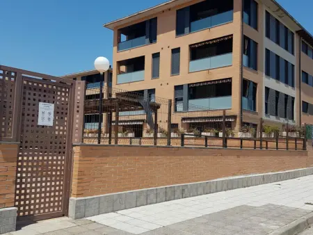 Appartement de charme avec jardin, 2 chambres, parking et cuisine équipée à Jaca - Photo 11