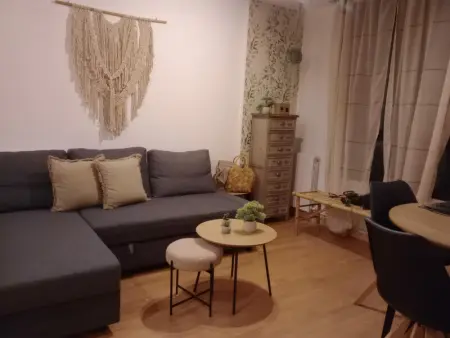 Charmante maison de 3 étages près des pistes de ski, idéale pour des vacances au cœur des Pyrénées. - Photo 3