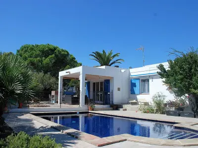 Villa à L'Ametlla de Mar, Villa à Ametlla de Mar, 8 pers, piscine privée, à 1km de la plage, climatisation - L988019