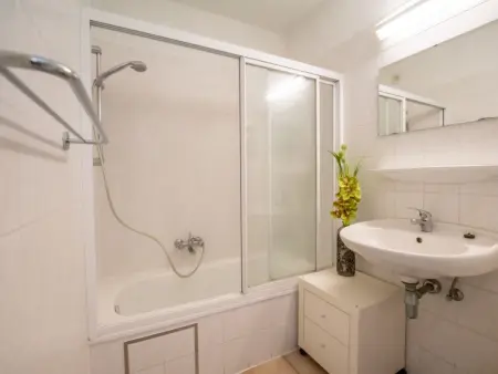 Marlene with parking and shared pool, Appartement 4 personnes à De Haan - Photo 2