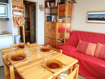 Appartement à Les Adrets Prapoutel,Studio Cabine au Calme, Proche des Pistes et du Centre, Balcon, TV FR-1-771-68 N°988219