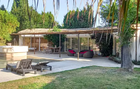 Location Maison 6 personnes à Aramon - Photo 1