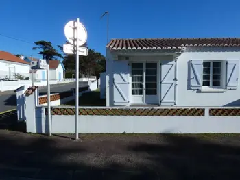 Casa a Notre Dame de Monts,Maison près de la plage avec jardin et vélos, animaux bienvenus, équipée pour 4 personnes FR-1-540-282 N°988404