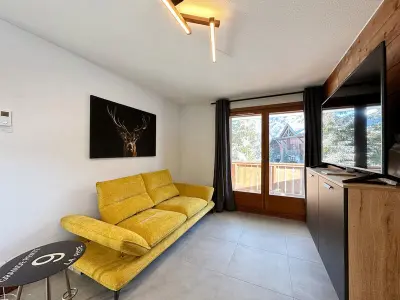 Appartement in Samoëns, Appartement rénové avec piscine, à 300m du centre, 2 chambres - L988409