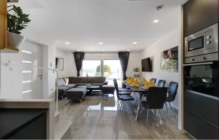 Location Maison 8 personnes à Dramalj - Photo 3