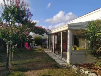 Maison à Longeville sur Mer,Maison pour 8 - 5min de la plage - jardin veranda 1104208 N°988921