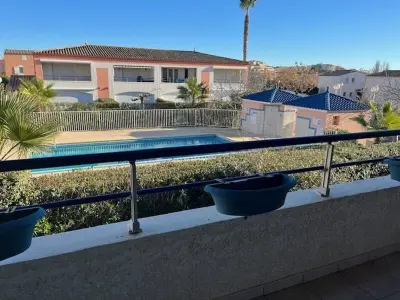 Appartement à Cap d'Agde, Appartement T2 avec Terrasse, Parking Privé et Piscine Sécurisée, Proche Plage Richelieu - L989151