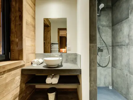 Chalet confortable proche des pistes, 10 pers, animaux admis, WiFi - Photo 11