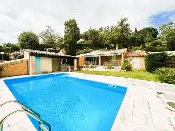 Villa a La Londe les Maures,MAZET FELIX Mazet pour 6 personnes avec piscine privée au domaine de Valcros à la Londe les Maures 771690 N°779636