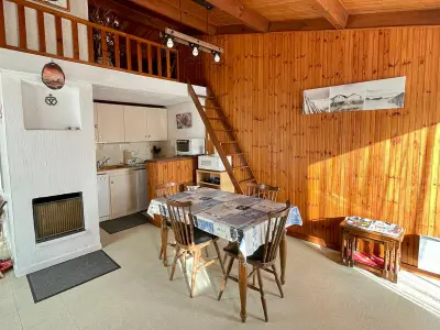 Maison à Bretignolles sur Mer, Maison de Vacances avec Piscine Chauffée, Tennis et Proximité Mer à Bretignolles-sur-Mer - L989874