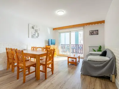 Appartement à Peyragudes, Peyragudes : Appart 8 pers, balcon, parking, wifi - L989935