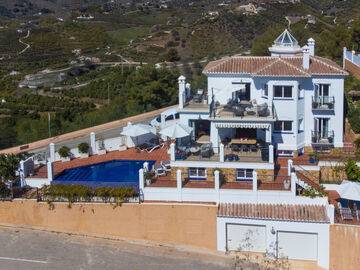 Location Villa in Nerja,Kinkuna ES5405.760.1 N°989945