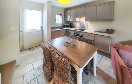 Location Maison 2 personnes à Saint Laurent de la Ca - Photo 5